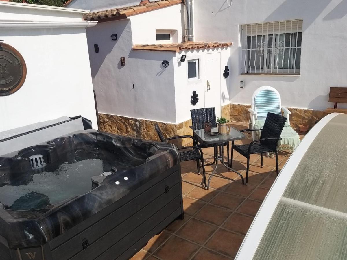 Ferienwohnung La Casa De Huespedes La Pobla de Vallbona Exterior foto